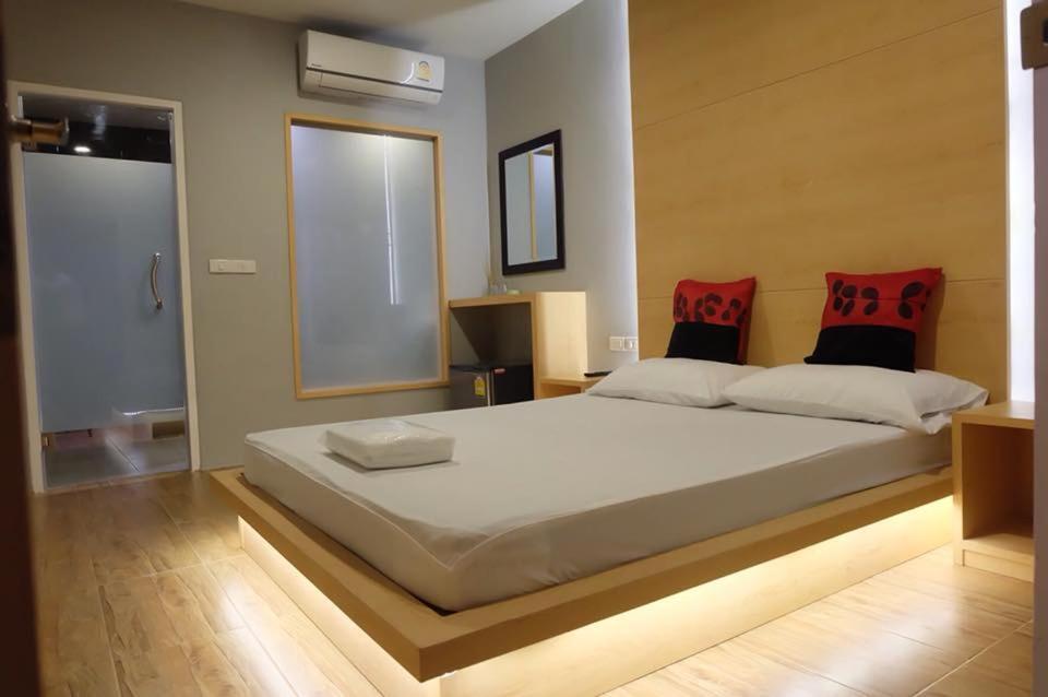בנגקוק Love Box Resort מראה חיצוני תמונה